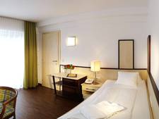 Therapiezentrum Wittlinger
Zimmer Lymphklinik Wittlinger
Ödemtherapie im Kaiserwinkl Tirol